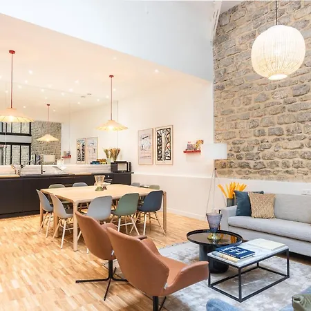 Fantastic Architect Loft - 10 Guests - Near Metro Appartamento