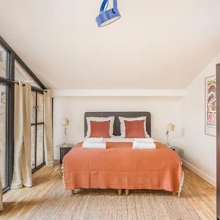 Fantastic Architect Loft - 10 Guests - Near Metro